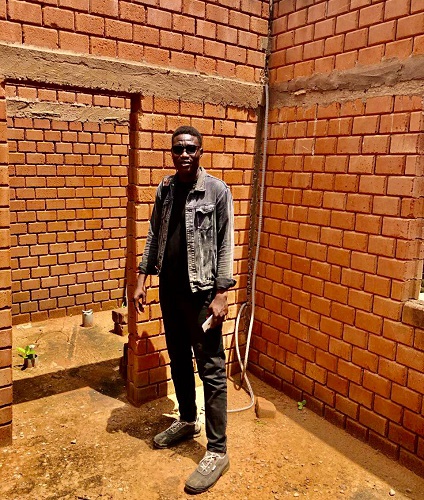 Briques en terre compressée ECOBAT